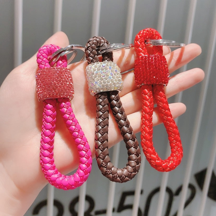 Braided rope keychain cartoon diamond-encrusted figure key chain cute girl backpack pendant