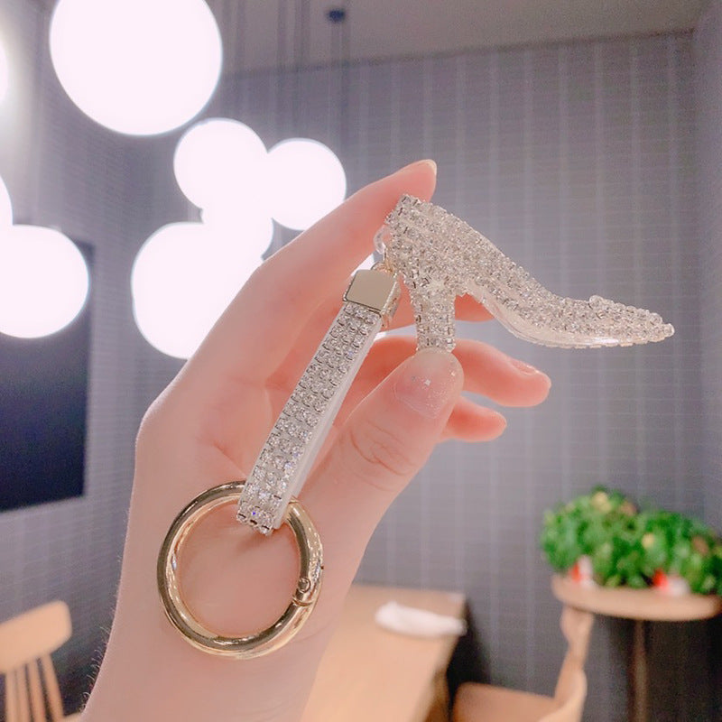 High heels keychain cartoon diamond-encrusted doll key chain cute girl backpack pendant