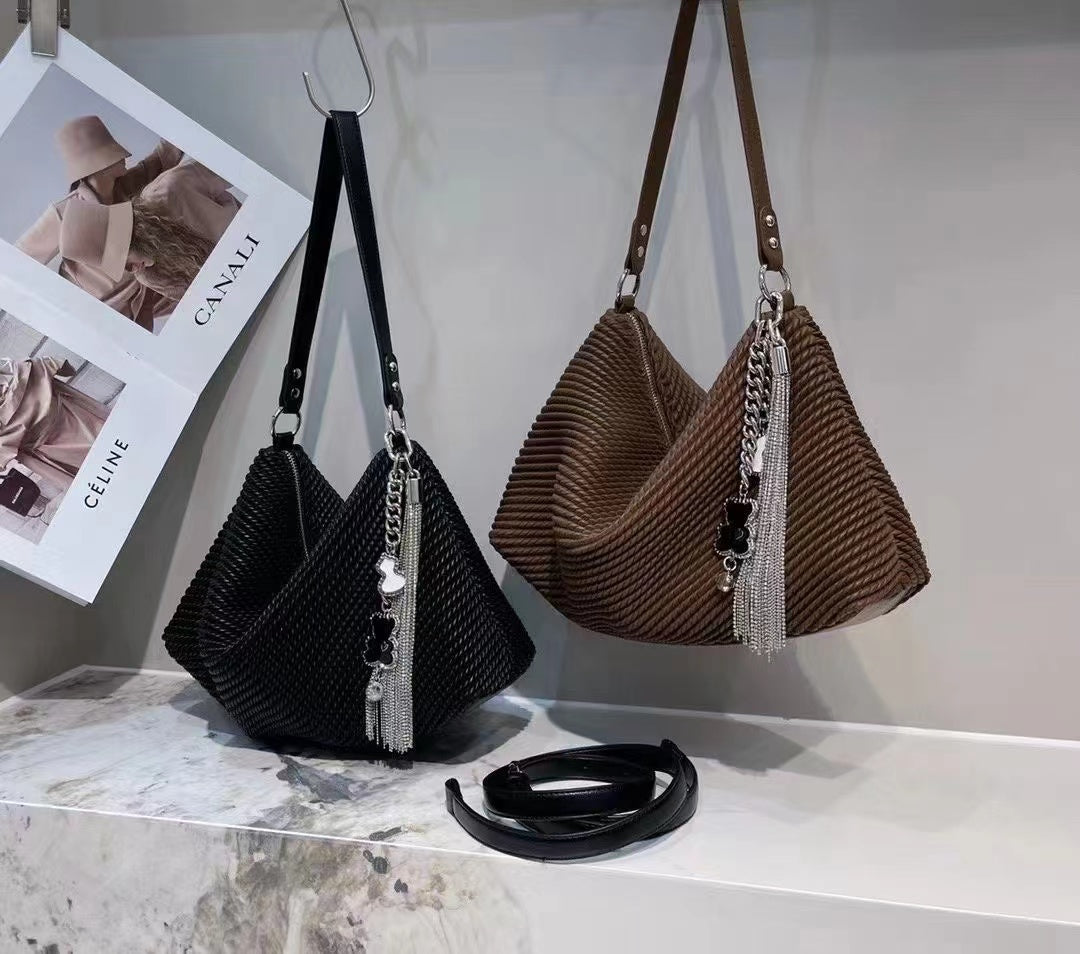 【#PQ04】Newest Fashionable  crystal bags