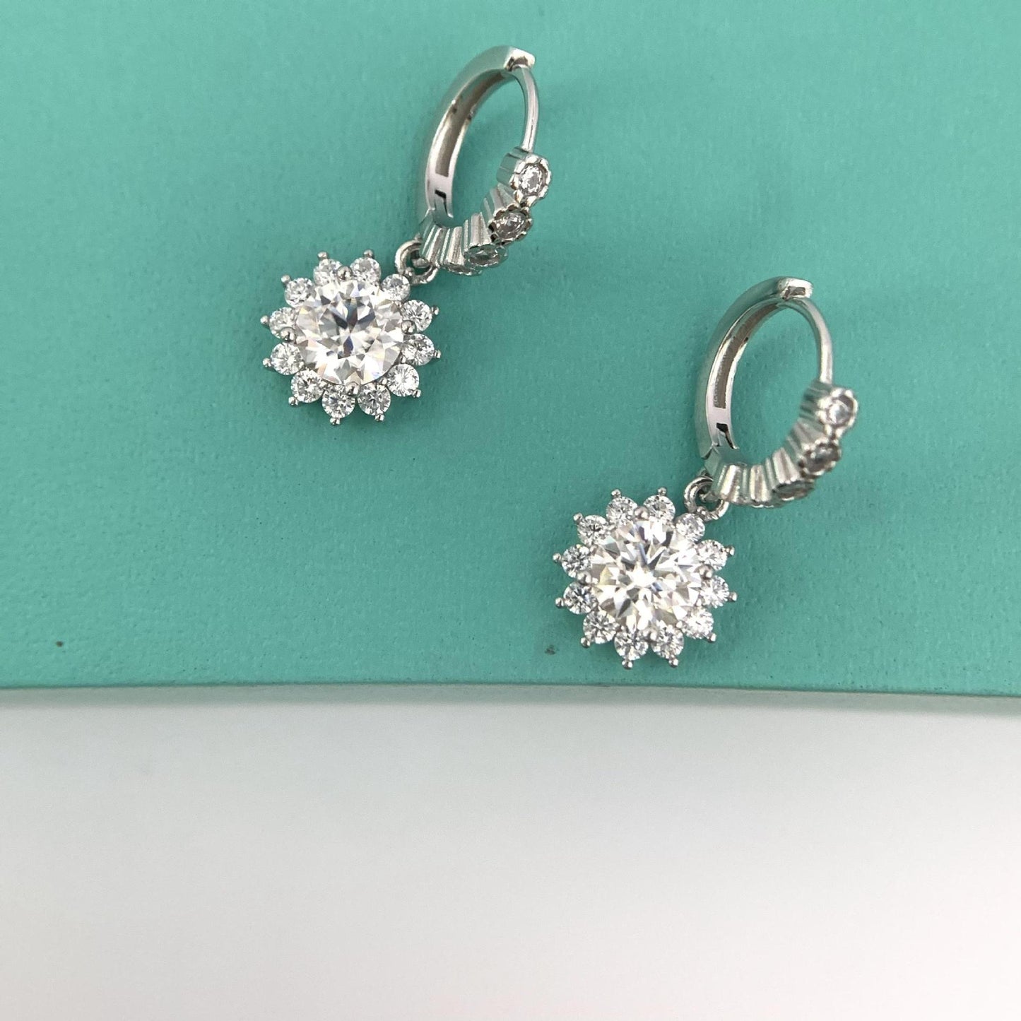 【#E16】925 Sterling Silver Moissanite Earrings